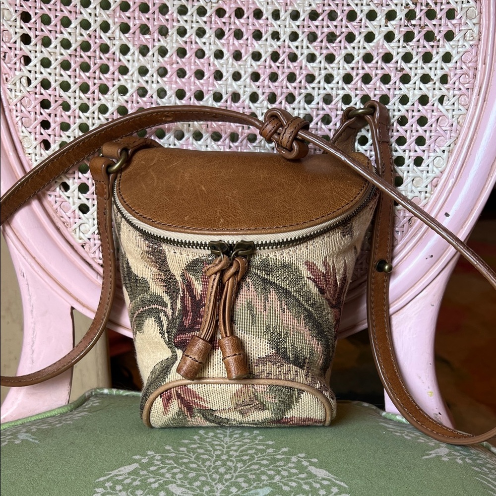 Tommy Bahama crossbody